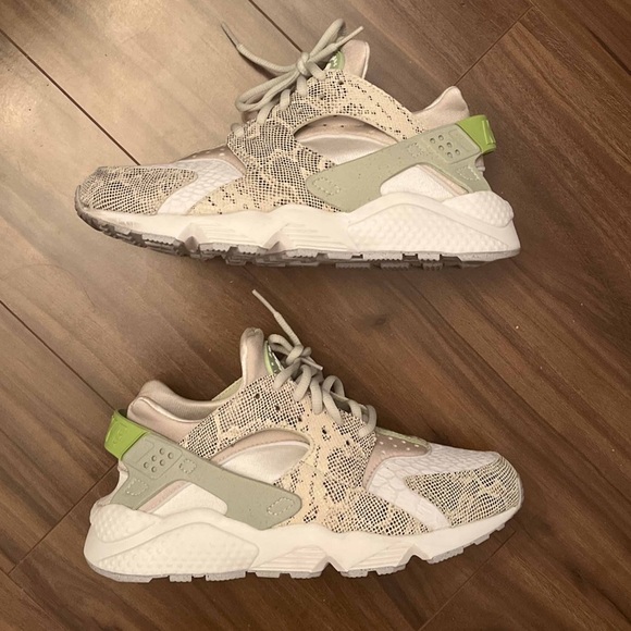 Nike Air Huarache Green Snake - Picture 4 of 14